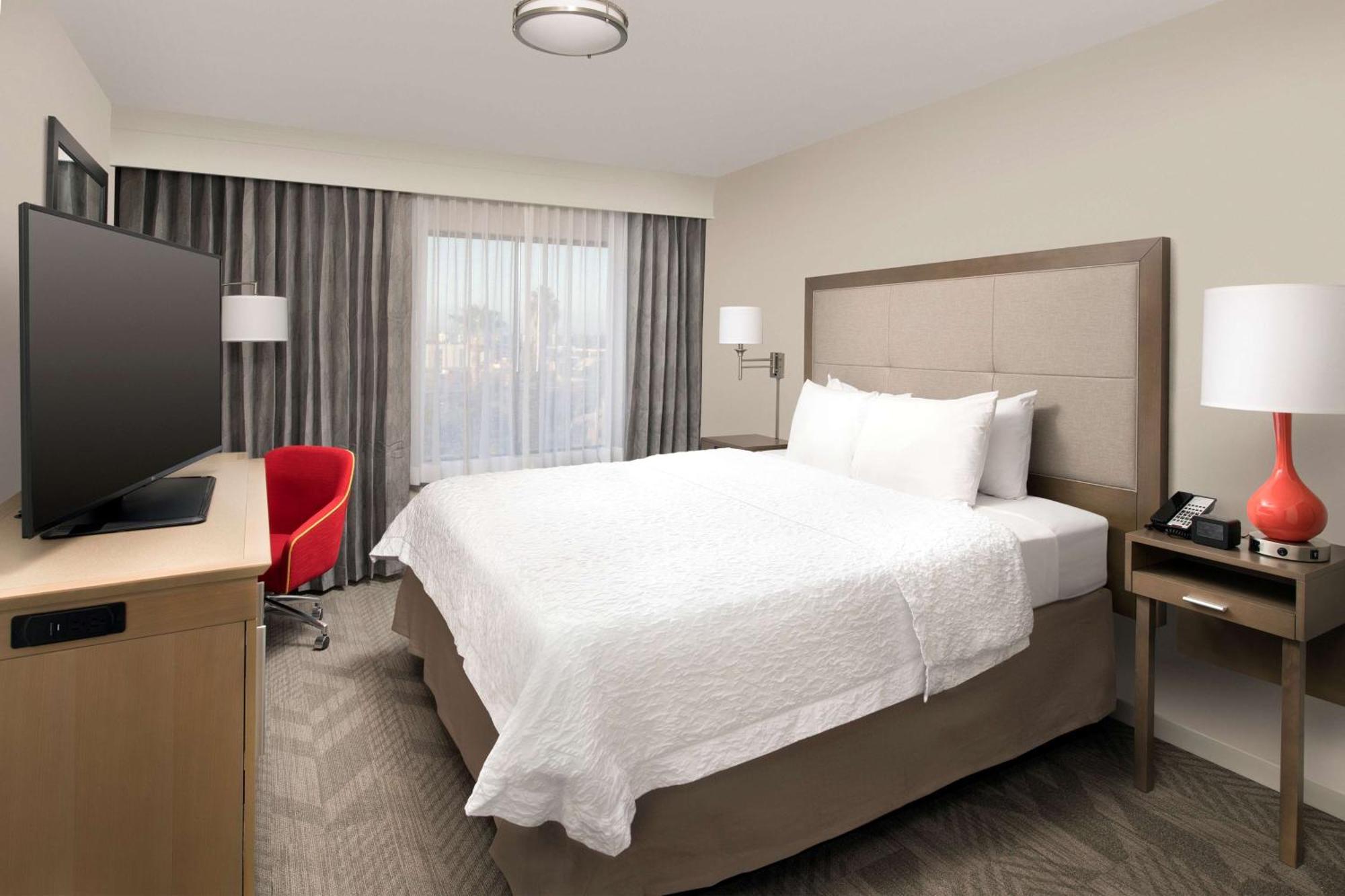Hampton Inn & Suites Anaheim Garden Grove Exteriér fotografie