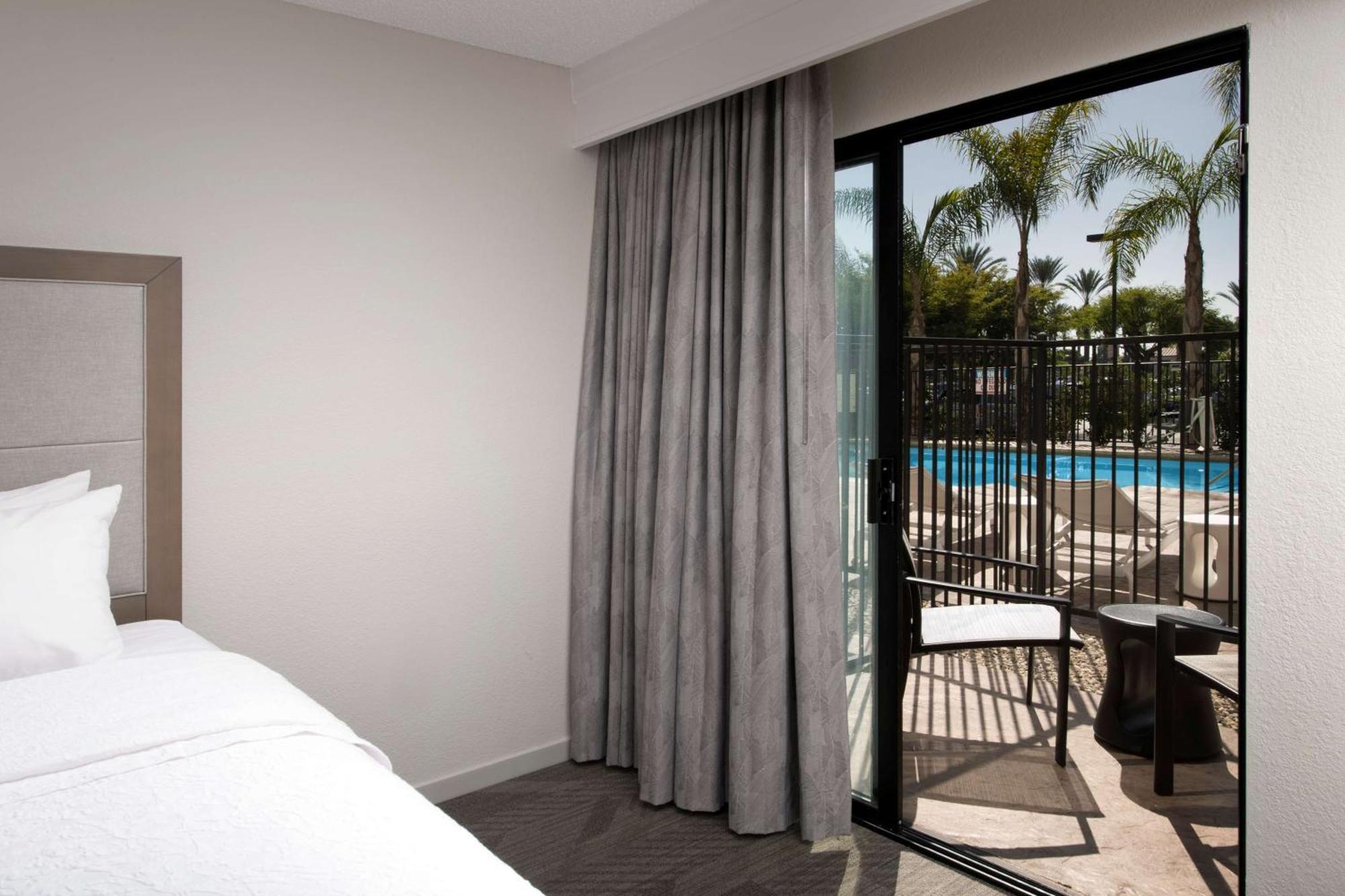 Hampton Inn & Suites Anaheim Garden Grove Exteriér fotografie