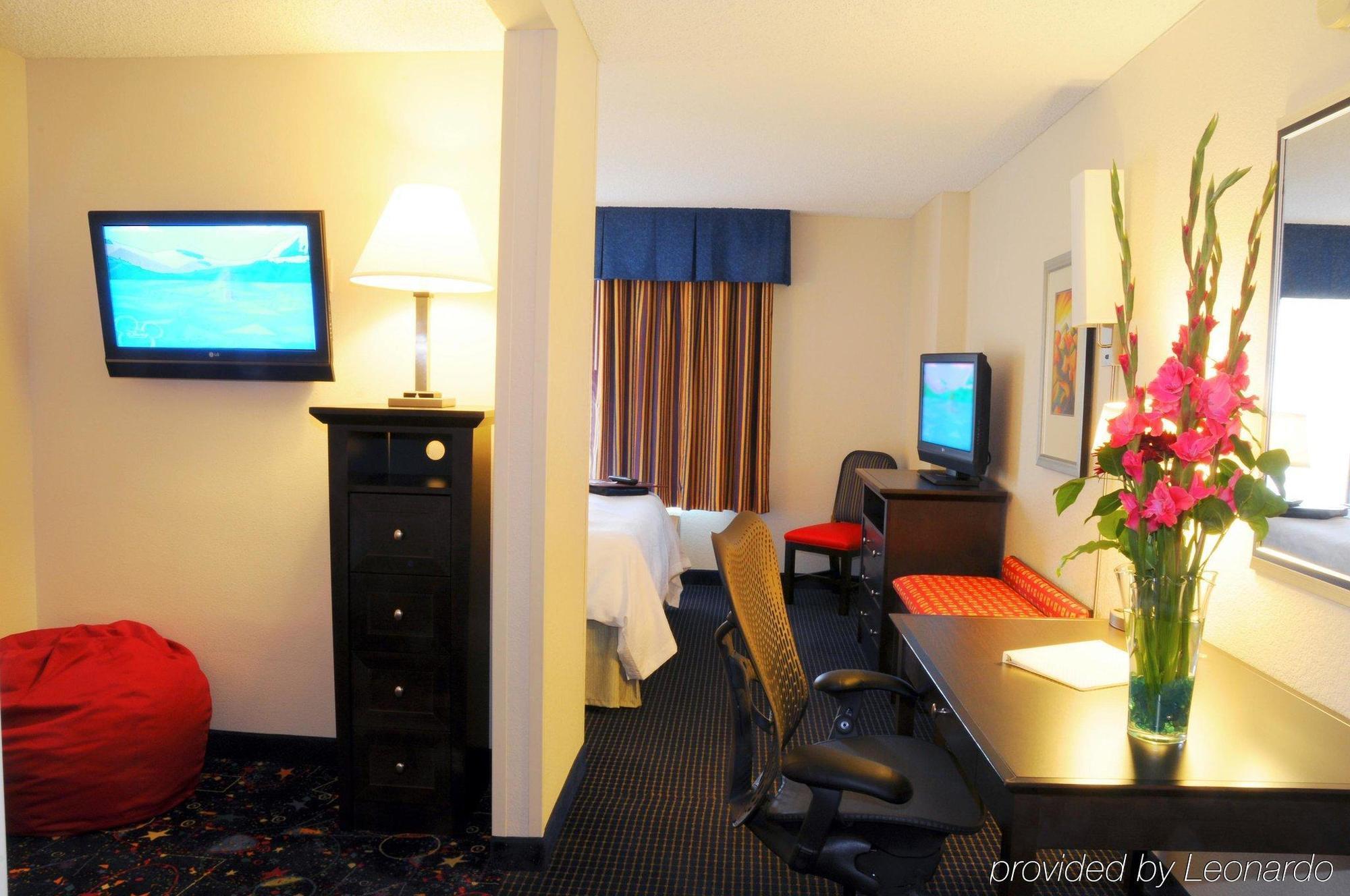 Hampton Inn & Suites Anaheim Garden Grove Pokoj fotografie